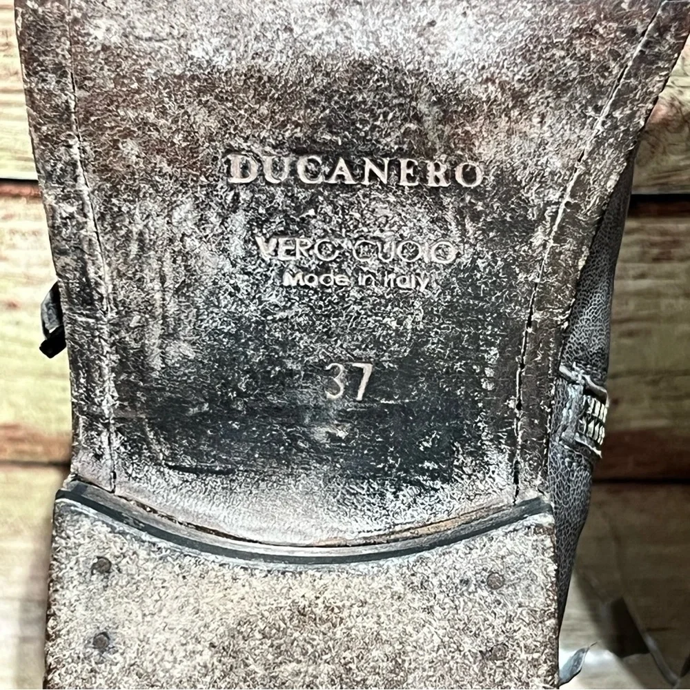 Ducanero Leather Ankle Boots